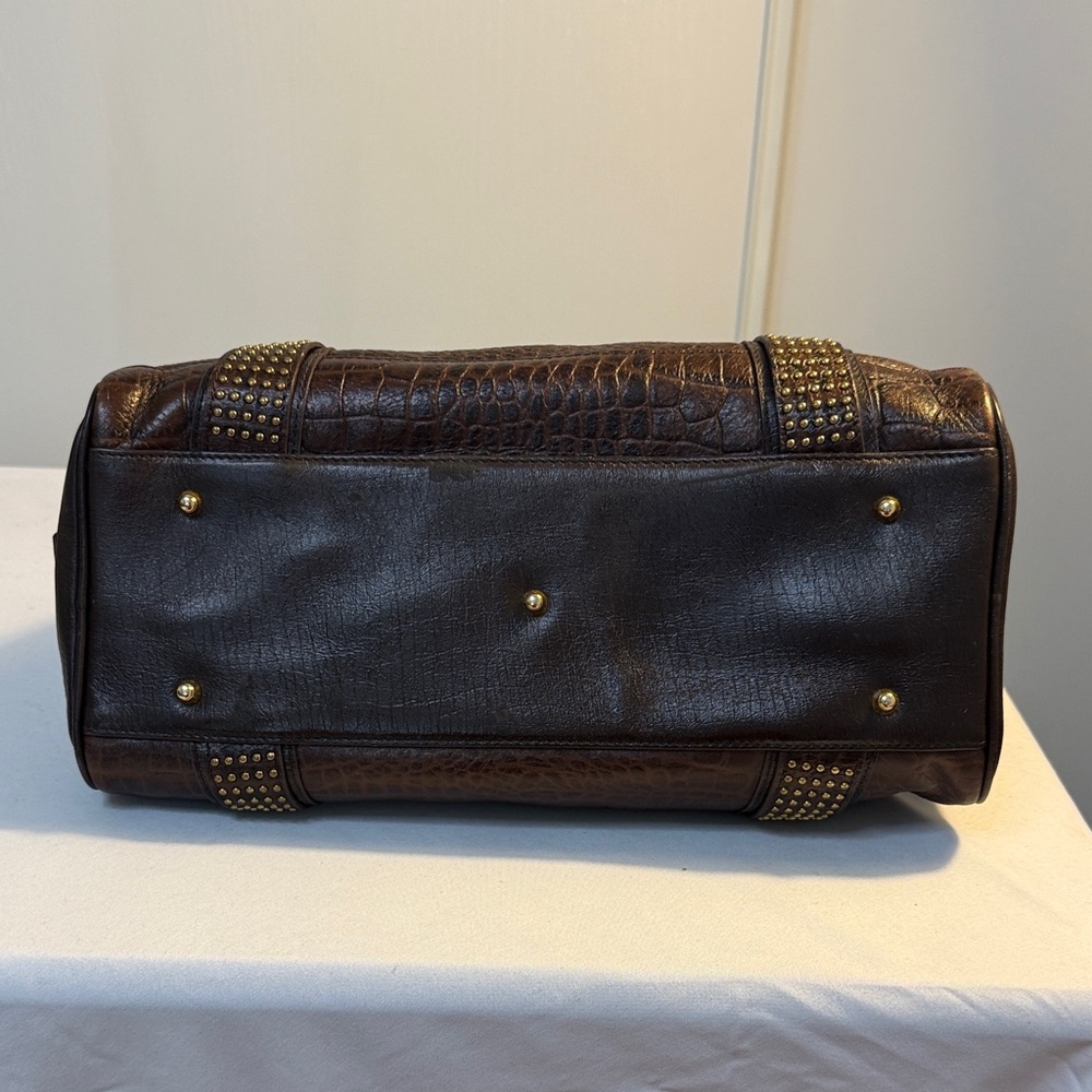 Metro City Brown Leather Tote Bag - Picture 13 of 16